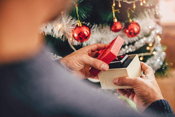 A smartwatch or fitness tracker can be a practical and stylish kind of Christmas gift ideas for boyfriend long distance